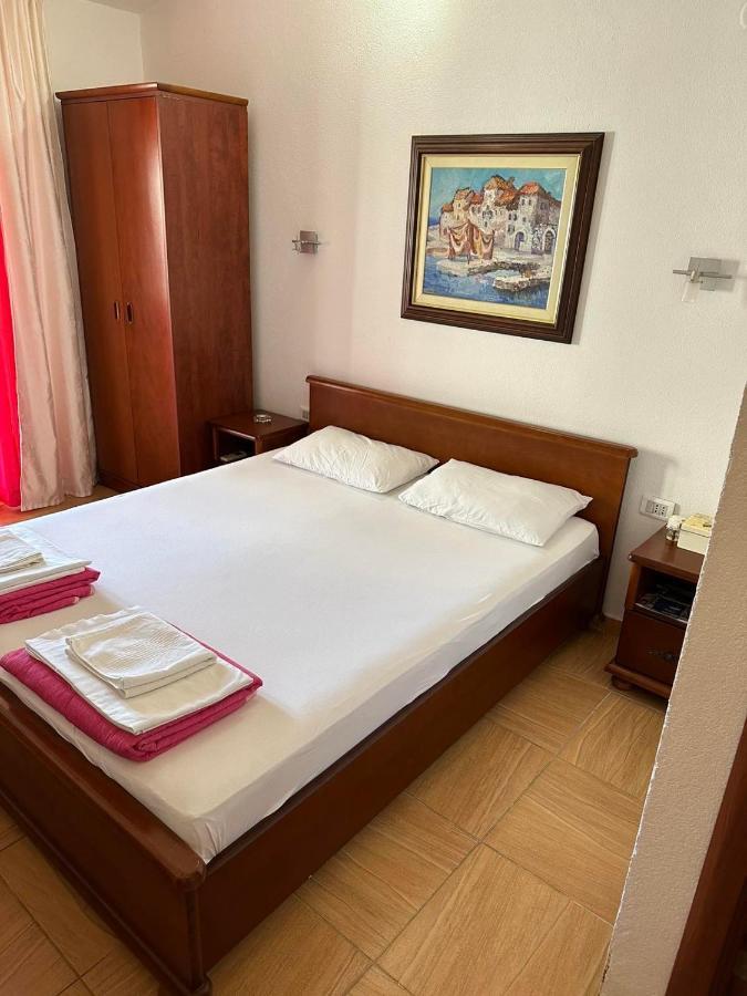 Guest House Andrea Budva Exterior photo